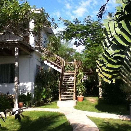 Bluebelize B&B Punta Gorda Exteriör bild