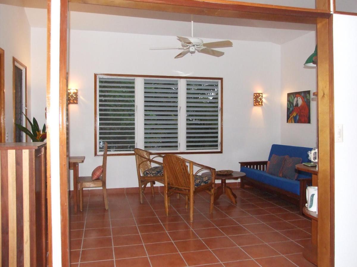 Bluebelize B&B Punta Gorda Exteriör bild